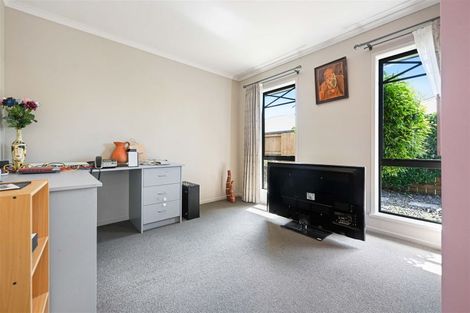 Photo of property in 12 Rosewood Court, Huntington, Hamilton, 3210