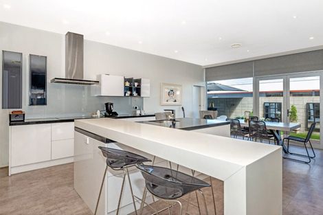 Photo of property in 70 Disraeli Street, Gisborne, 4010