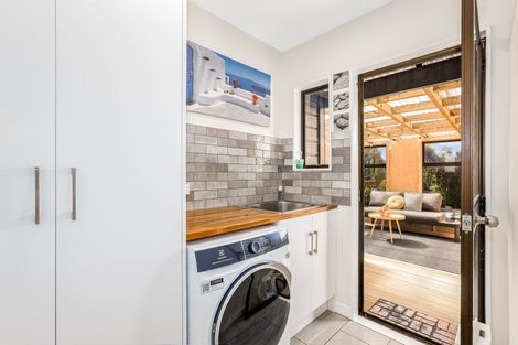 Photo of property in 3 Eclipse Lane, Whitby, Porirua, 5024