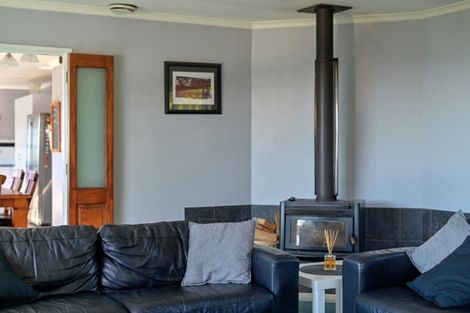 Photo of property in 107 Tireti Road, Titahi Bay, Porirua, 5022