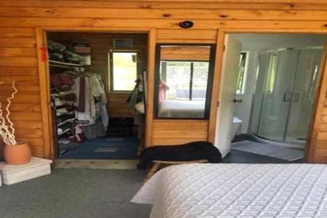 Photo of property in 2/53 Hellyers Street, Birkdale, Auckland, 0626