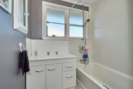 Photo of property in 33b Clyde Crescent, Roslyn, Palmerston North, 4414