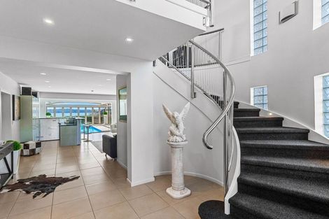 Photo of property in 8 Kawai Rise, Te Atatu Peninsula, Auckland, 0610