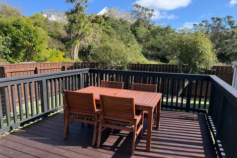 Photo of property in 21 Raumati Terrace, Khandallah, Wellington, 6035
