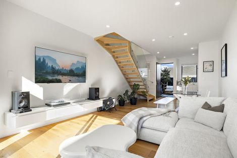 Photo of property in 12/82 East Coast Road, Milford, Auckland, 0620