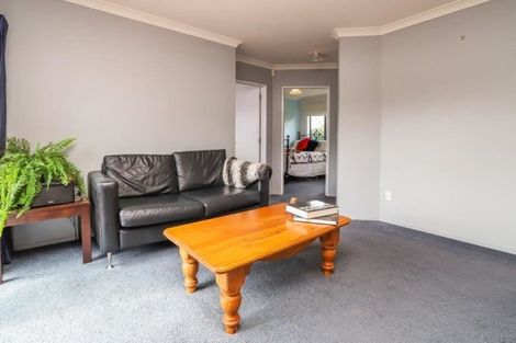 Photo of property in 9 Rochester Place, Nawton, Hamilton, 3200