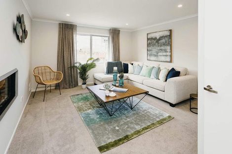 Photo of property in 2 Emerald Avenue, Rosehill, 2113