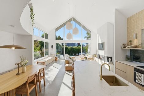 Photo of property in 41 Wiggins Street, Sumner, Christchurch, 8081