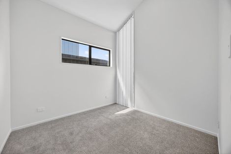Photo of property in 15 Piringa Road, Pukekohe, 2120