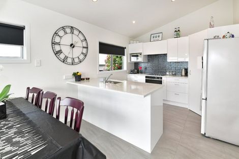 Photo of property in 9 Joydon Place, Stanmore Bay, Whangaparaoa, 0932