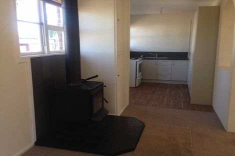 Photo of property in 12 Dickson Crescent, Hornby, Christchurch, 8042