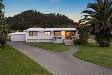 Photo of property in 106 The Quay, Pauanui, Hikuai, 3579