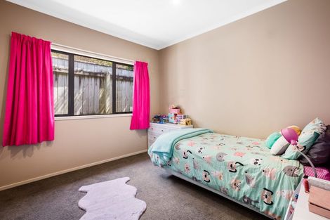Photo of property in 26 Navigation Drive, Whitby, Porirua, 5024