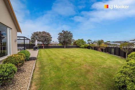 Photo of property in 28 Irwin Logan Drive, Mosgiel, 9024