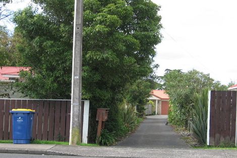 Photo of property in 723b Te Atatu Road, Te Atatu Peninsula, Auckland, 0610