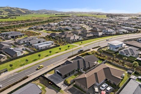 Photo of property in 40 Farrier Street, Papamoa, 3118