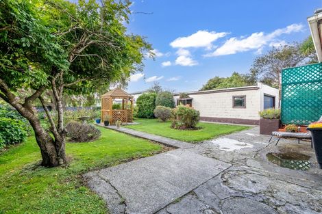 Photo of property in 38 Nichol Street, Heidelberg, Invercargill, 9812