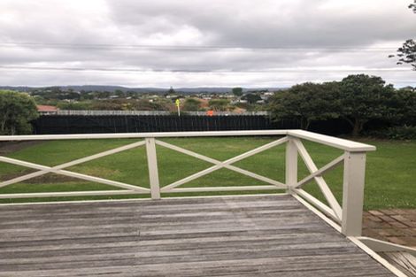 Photo of property in 82 Rosier Road, Glen Eden, Auckland, 0602