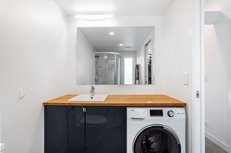 Photo of property in 35 Strathavon Road, Miramar, Wellington, 6022