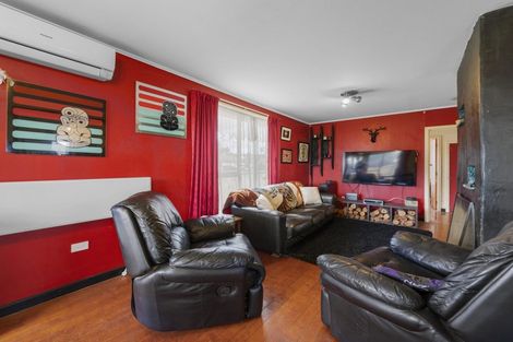 Photo of property in 1/2 Kowhai Avenue, Mangere Bridge, Auckland, 2022