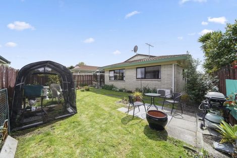 Photo of property in 2/7 King Edward Avenue, Papakura, 2110