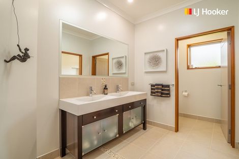 Photo of property in 28 Irwin Logan Drive, Mosgiel, 9024