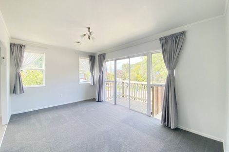Photo of property in 63 Rehia Road, Massey, Auckland, 0614