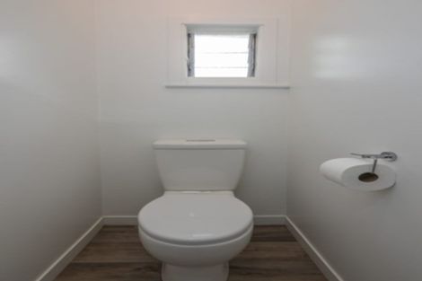 Photo of property in 33 Beach Street, Saint Clair, Dunedin, 9012