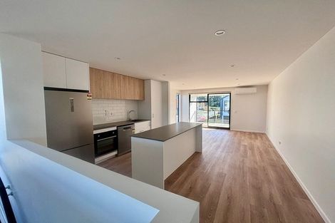 Photo of property in 79 Papatupu Way, Kumeu, 0810