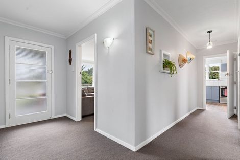 Photo of property in 2 Plimsoll Street, Carterton, 5713