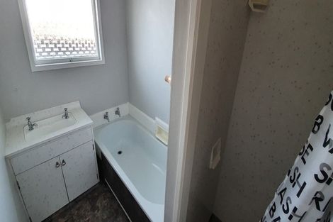 Photo of property in 9b Jade Place, Parklands, Christchurch, 8083