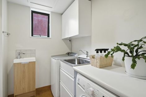 Photo of property in 18 Rosebery Street, Belleknowes, Dunedin, 9011