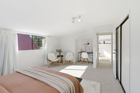 Photo of property in 1/318 Withells Road, Avonhead, Christchurch, 8042