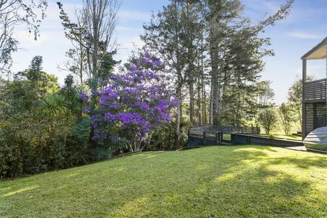 Photo of property in 13 Glenbury Place, Massey, Auckland, 0614