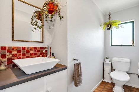 Photo of property in 11 Ohiwa Parade, Ohope, 3121