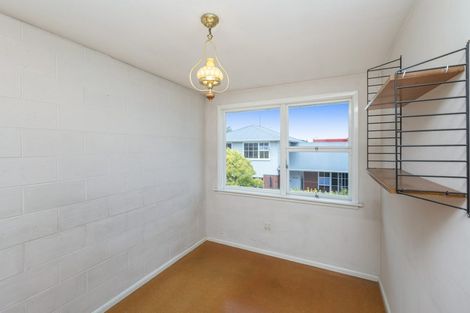 Photo of property in 19 Brookby Crescent, Avonhead, Christchurch, 8042