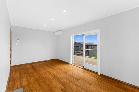 Photo of property in 29 Wilson Street, Waverley, 4510