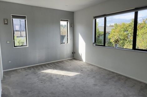 Photo of property in 276a Sturges Road, Henderson, Auckland, 0612