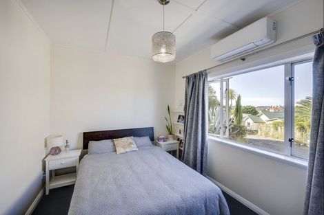 Photo of property in 28 Havelock Road, Hospital Hill, Napier, 4110