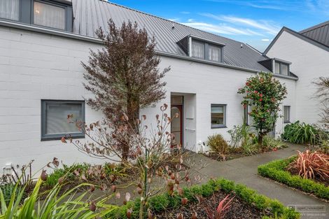 Photo of property in Cornwall Gardens, 15/27 Cornwall Street, St Albans, Christchurch, 8014