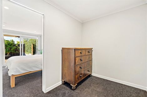 Photo of property in 640a Te Atatu Road, Te Atatu Peninsula, Auckland, 0610