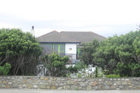 Photo of property in 74 Marine Parade, Paraparaumu Beach, Paraparaumu, 5032