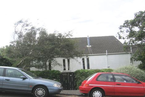 Photo of property in 1 Seaview Terrace, Northland, Wellington, 6012