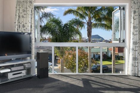 Photo of property in 65 Freyberg Street, Otumoetai, Tauranga, 3110