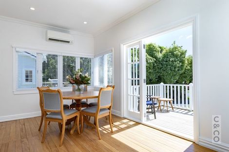 Photo of property in 10 Princes Street, Riverhead, 0820