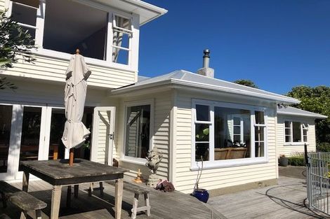 Photo of property in 110 Severn Street, Island Bay, Wellington, 6023