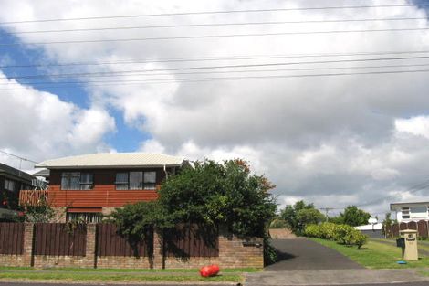 Photo of property in 1/78 East Coast Road, Milford, Auckland, 0620