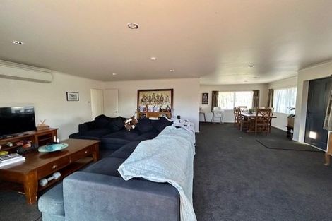Photo of property in 33 Queen Street, Westport, 7825