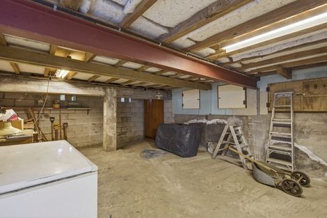 Photo of property in 12 Junction Street, Welbourn, New Plymouth, 4310