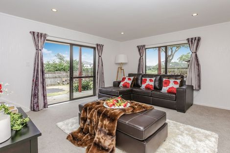 Photo of property in 29 Hill Crescent, New Lynn, Auckland, 0600